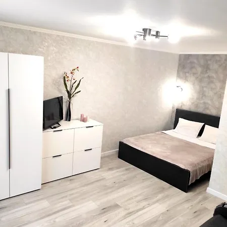 Near Arena On Syhivska