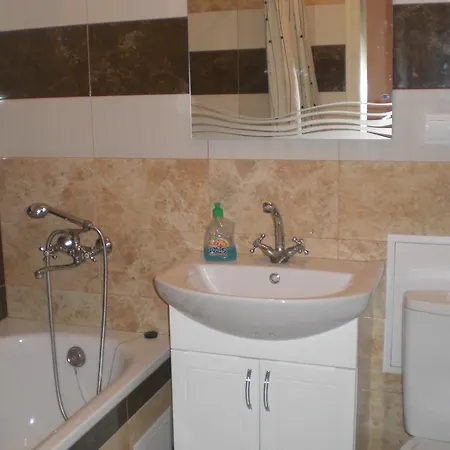 Apartamento Near Arena On Syhivska