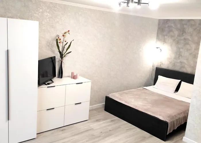 Near Arena On Syhivska